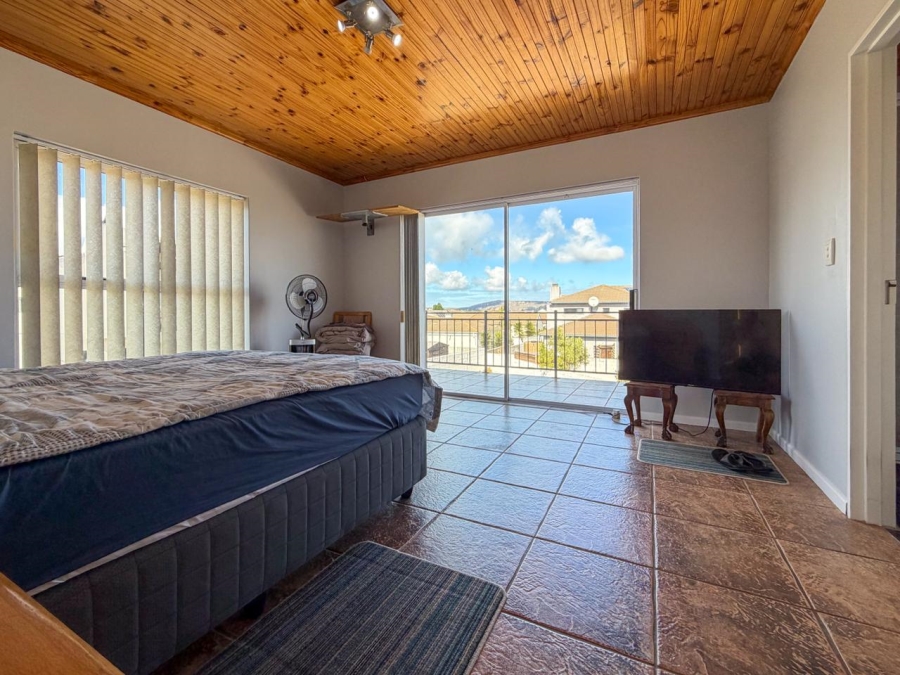 3 Bedroom Property for Sale in Country Club Western Cape